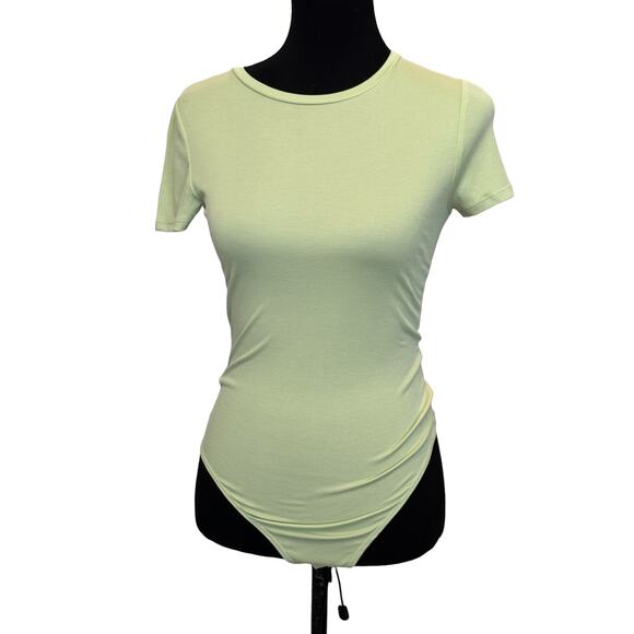 New  ~ ELODIE ~ Crewneck Rib Knit Bodysuit Size S FALL Layering ~ - Picture 3 of 7